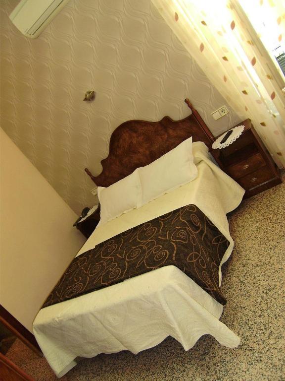 Hostal Miguel Angel 马德里 外观 照片