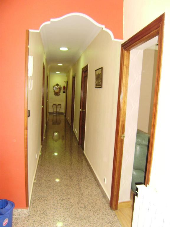 Hostal Miguel Angel 马德里 外观 照片